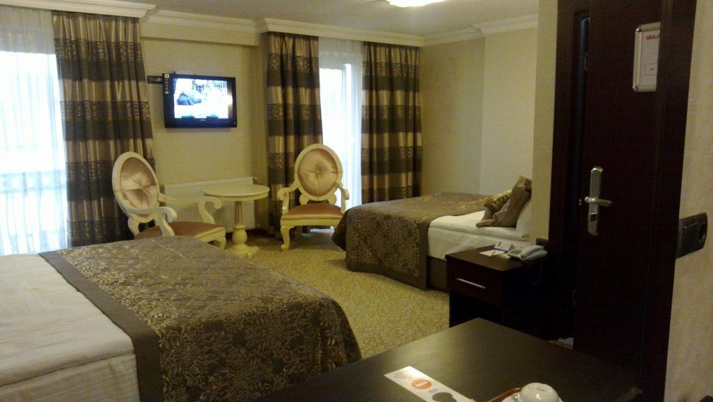 Latifoglu Hotel Ankara Exterior photo